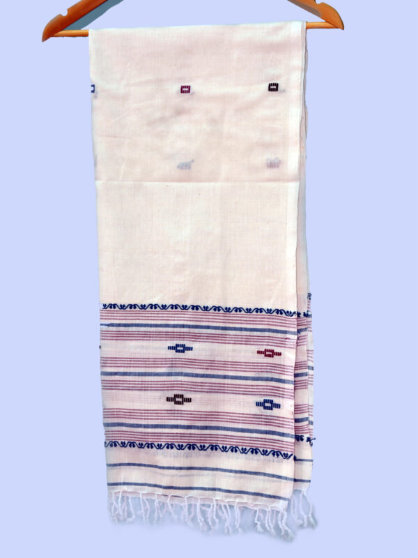 Cream rectangular handwoven cotton stole - Image 2