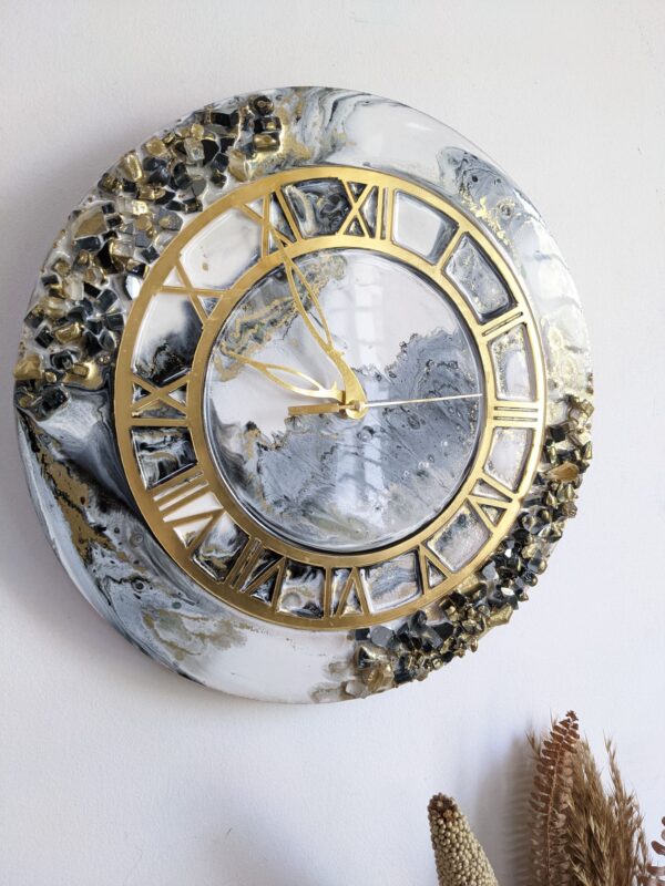 Black and White resin clock with crystals