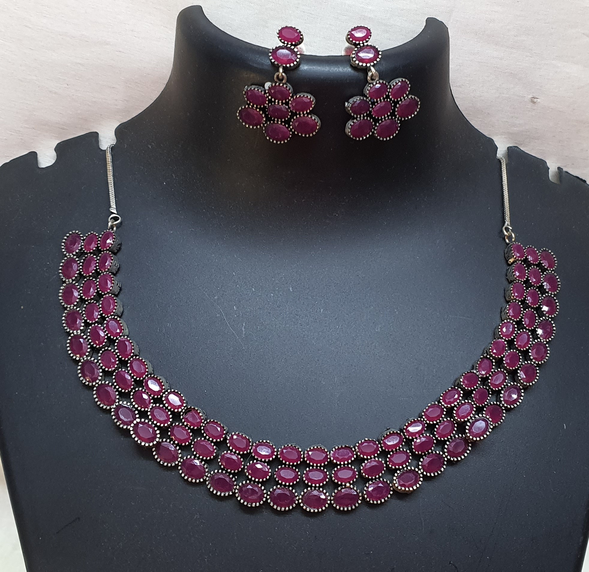 Glamvila Pink stone Designer Jewellery - Image 5