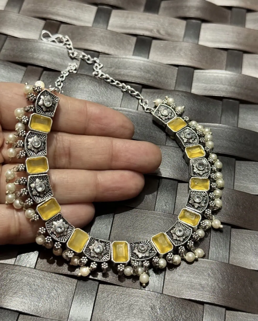 Elegant Golden Stone sJewellery Set - Image 2