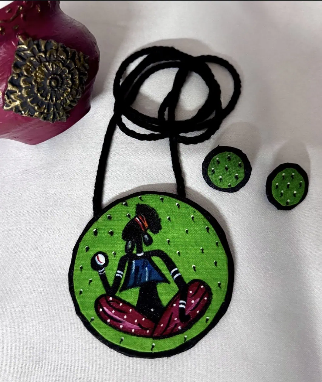 Glamvila Handpainted Fabric Jewellery