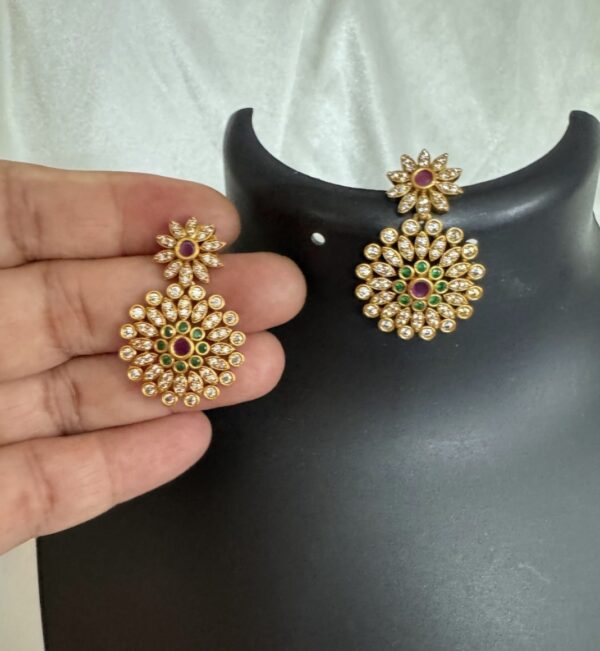 Glamvila AD Stone Jewellery Set - Image 4