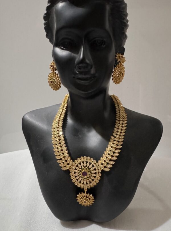 Glamvila AD Stone Jewellery Set - Image 2