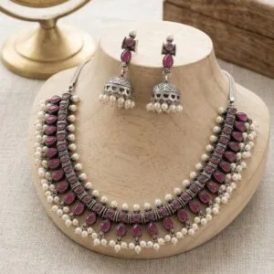 Glamvila Berry Radiance Jewellery Set