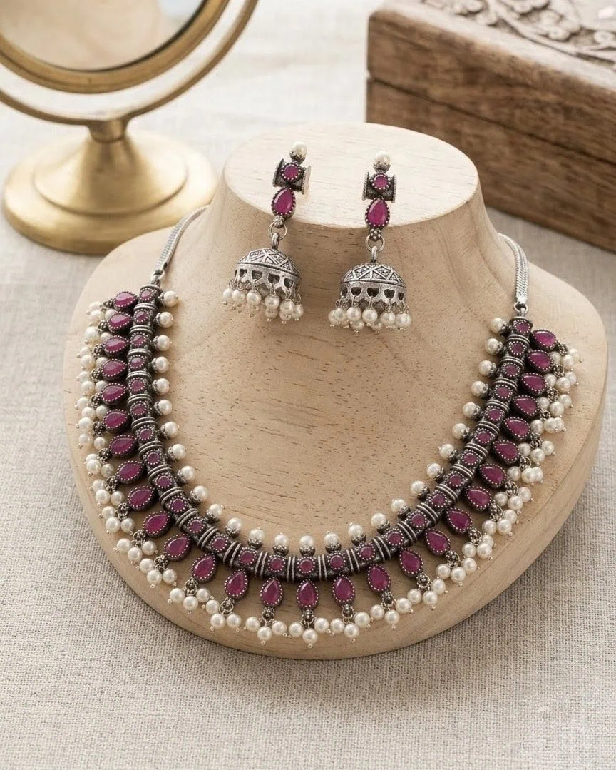 Glamvila Berry Radiance Jewellery Set