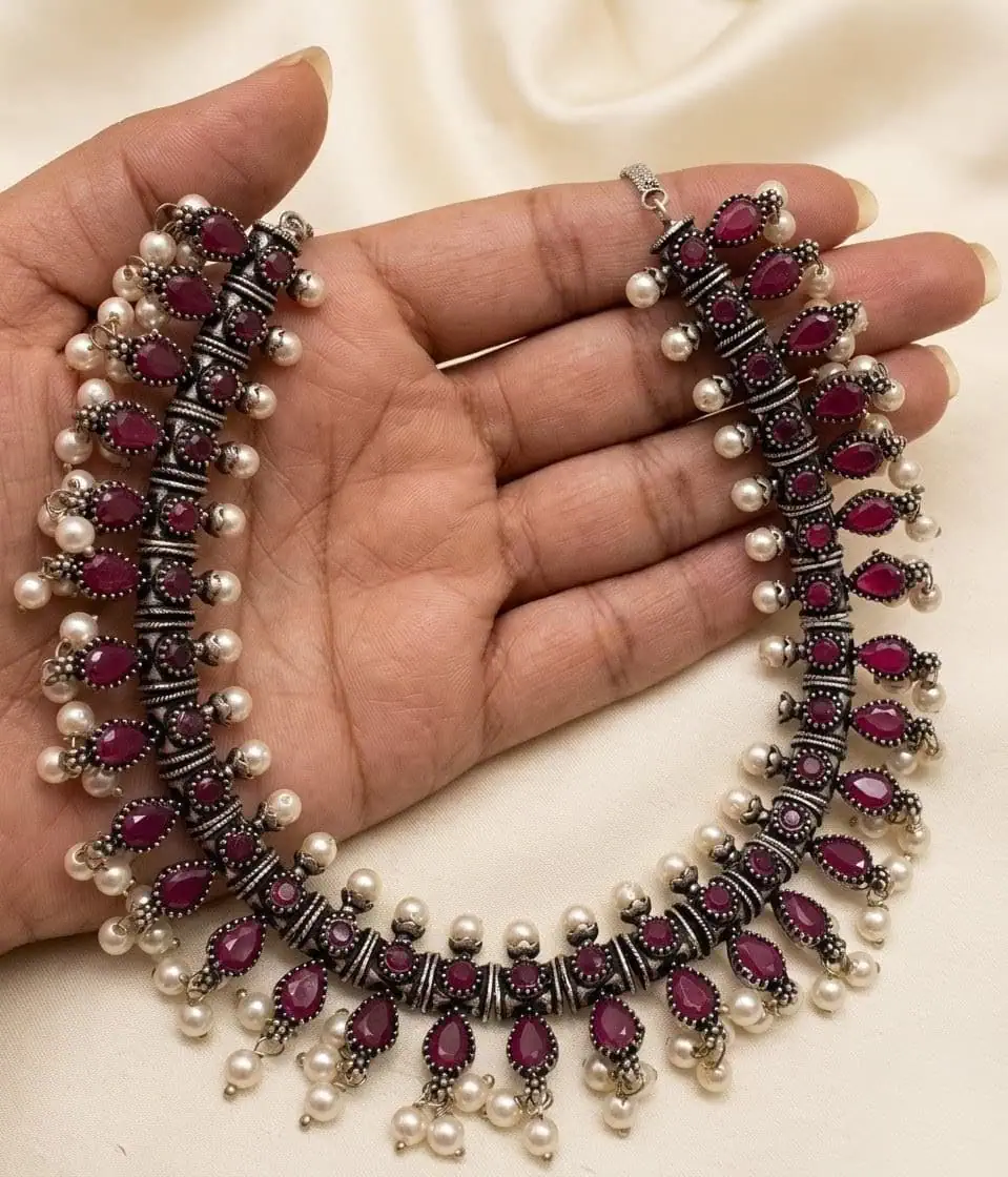 Glamvila Berry Radiance Jewellery Set - Image 3